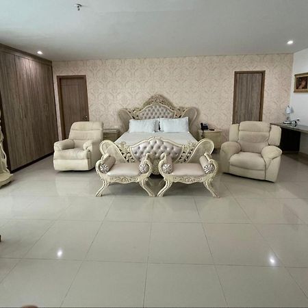 Hotel Oxford Barranquilla Экстерьер фото