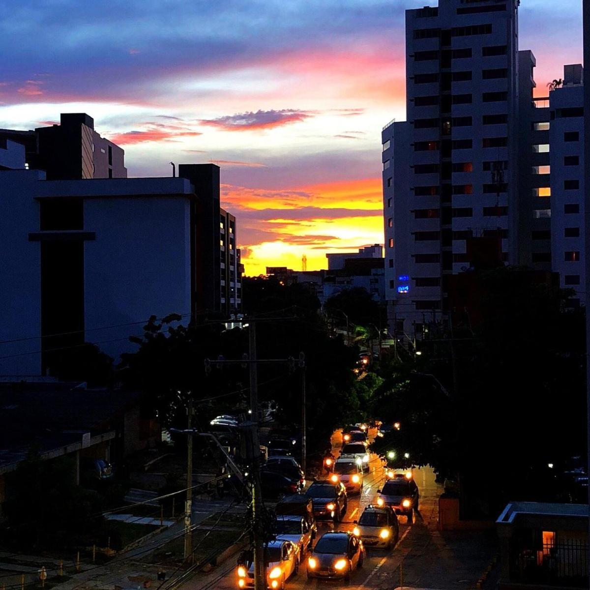 Hotel Oxford Barranquilla Экстерьер фото